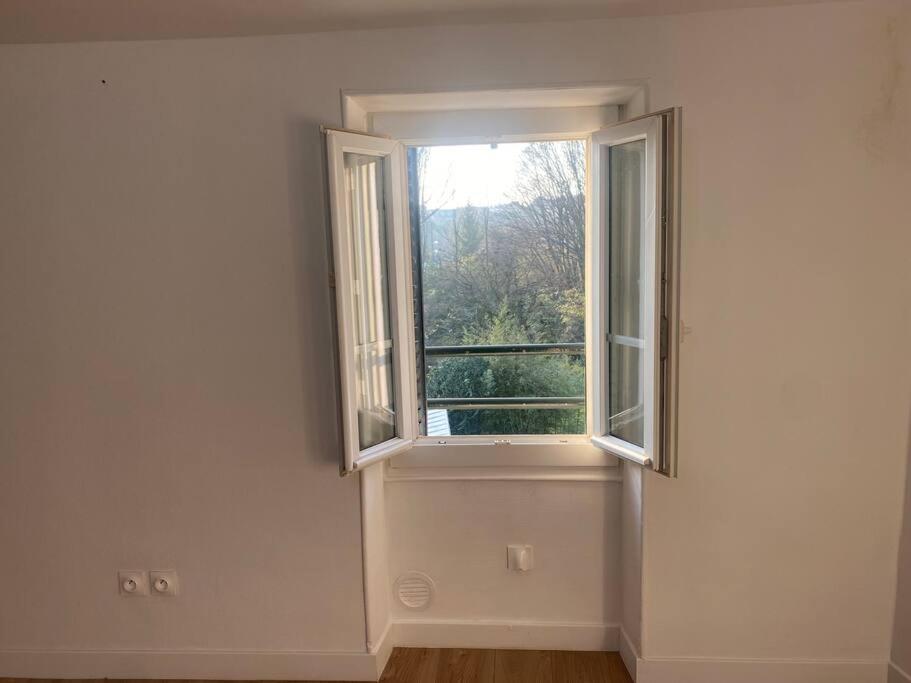 Appartement La Mansarde Lcd Pontoise Extérieur photo