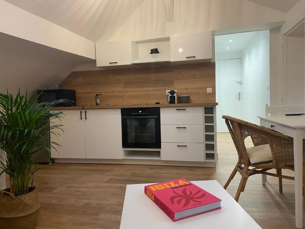 Appartement La Mansarde Lcd Pontoise Extérieur photo